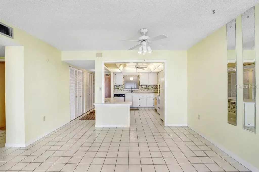 11000 Gulf Boulevard Treasure Island FL 33706