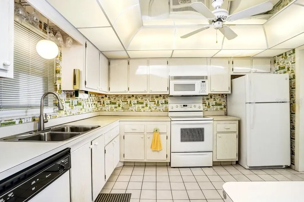 11000 Gulf Boulevard Treasure Island FL 33706