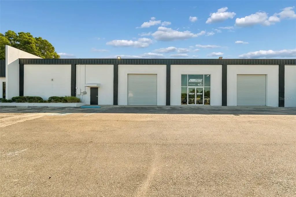 15552 Us 301 Dade City FL 33525