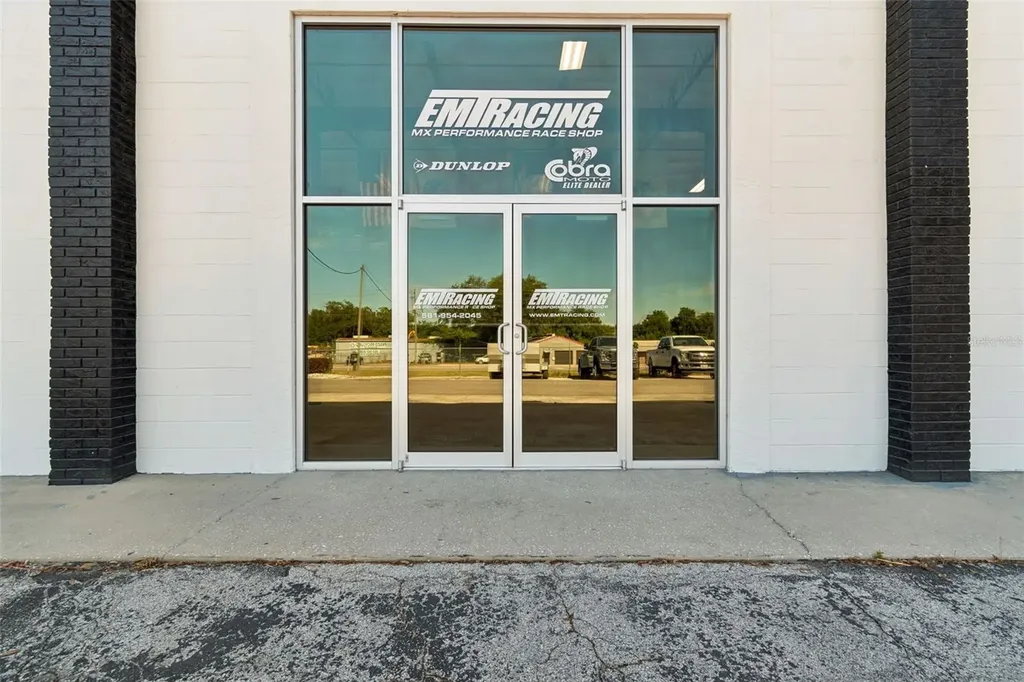 15552 Us 301 Dade City FL 33525
