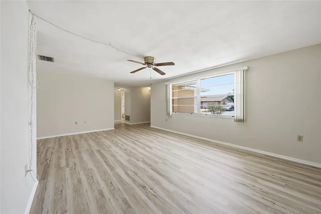 7825 Hawthorn Drive Port Richey FL 34668