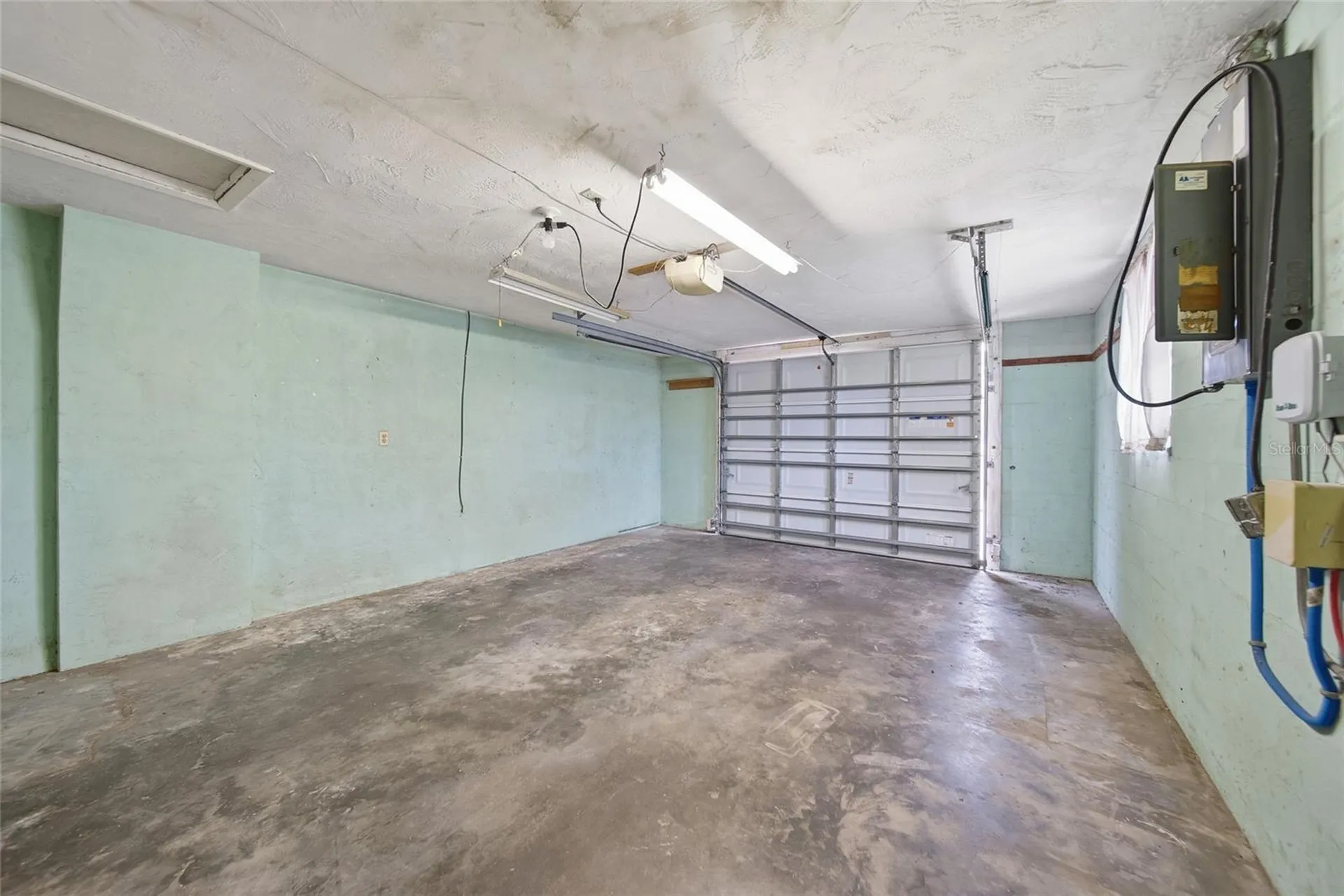 7825 Hawthorn Drive Port Richey FL 34668