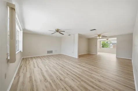7825 Hawthorn Drive Port Richey FL 34668