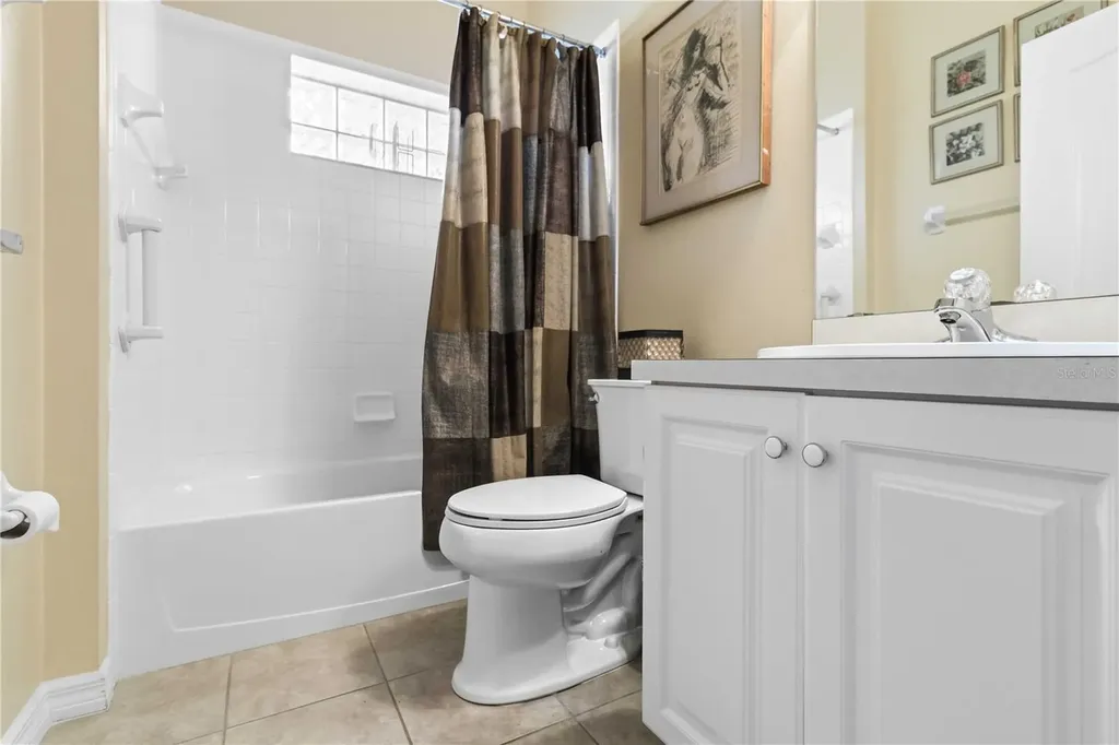 5265 Chase Oaks Drive Sarasota FL 34241