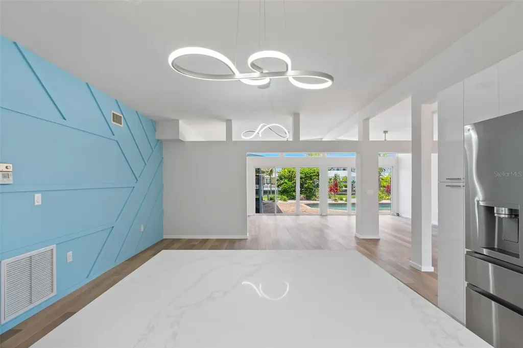 528 Key Royale Drive Holmes Beach FL 34217