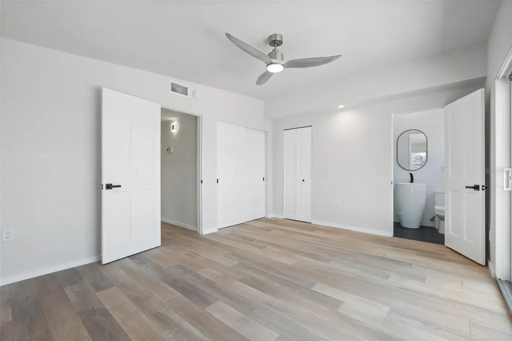 528 Key Royale Drive Holmes Beach FL 34217