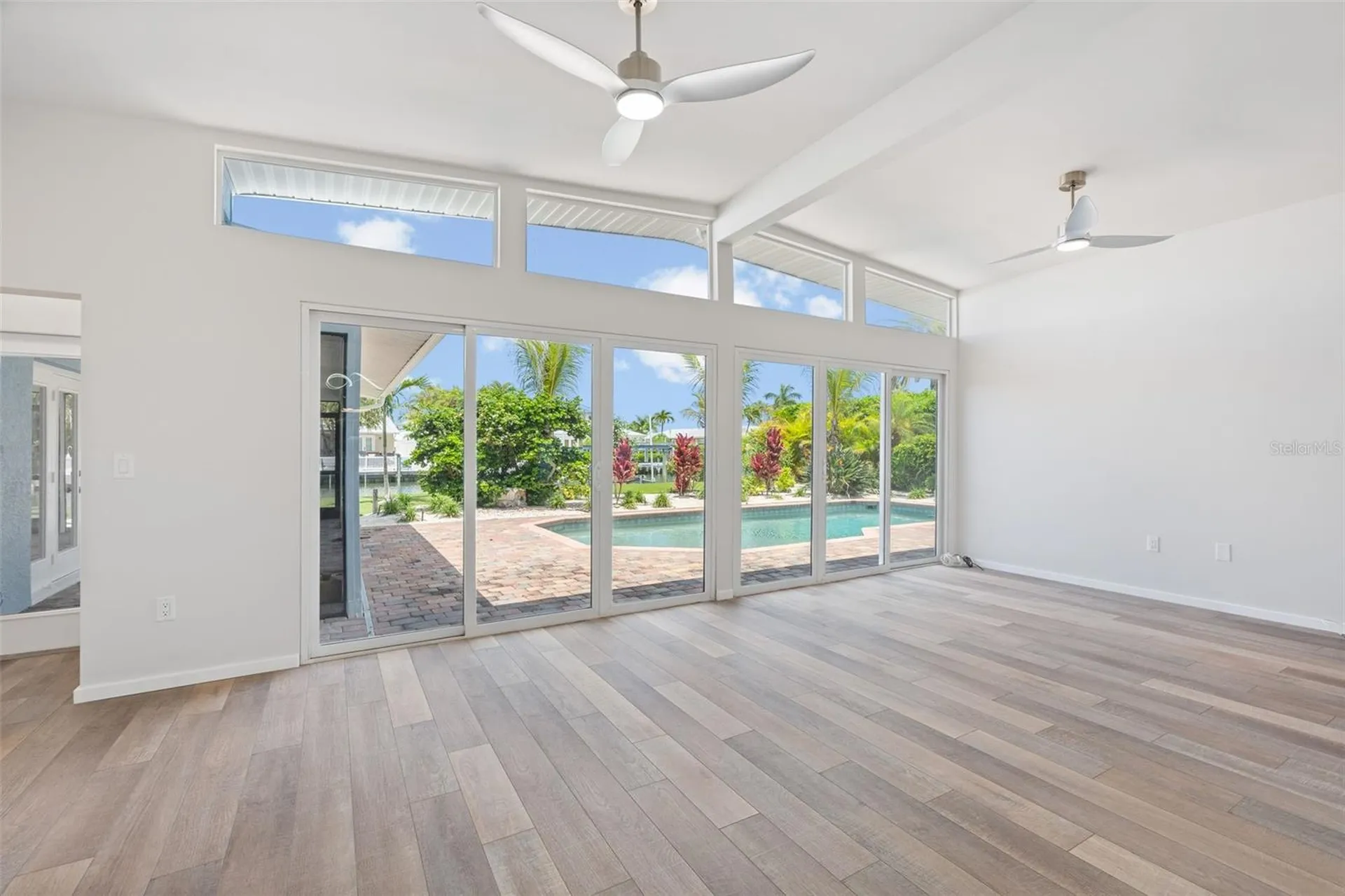 528 Key Royale Drive Holmes Beach FL 34217