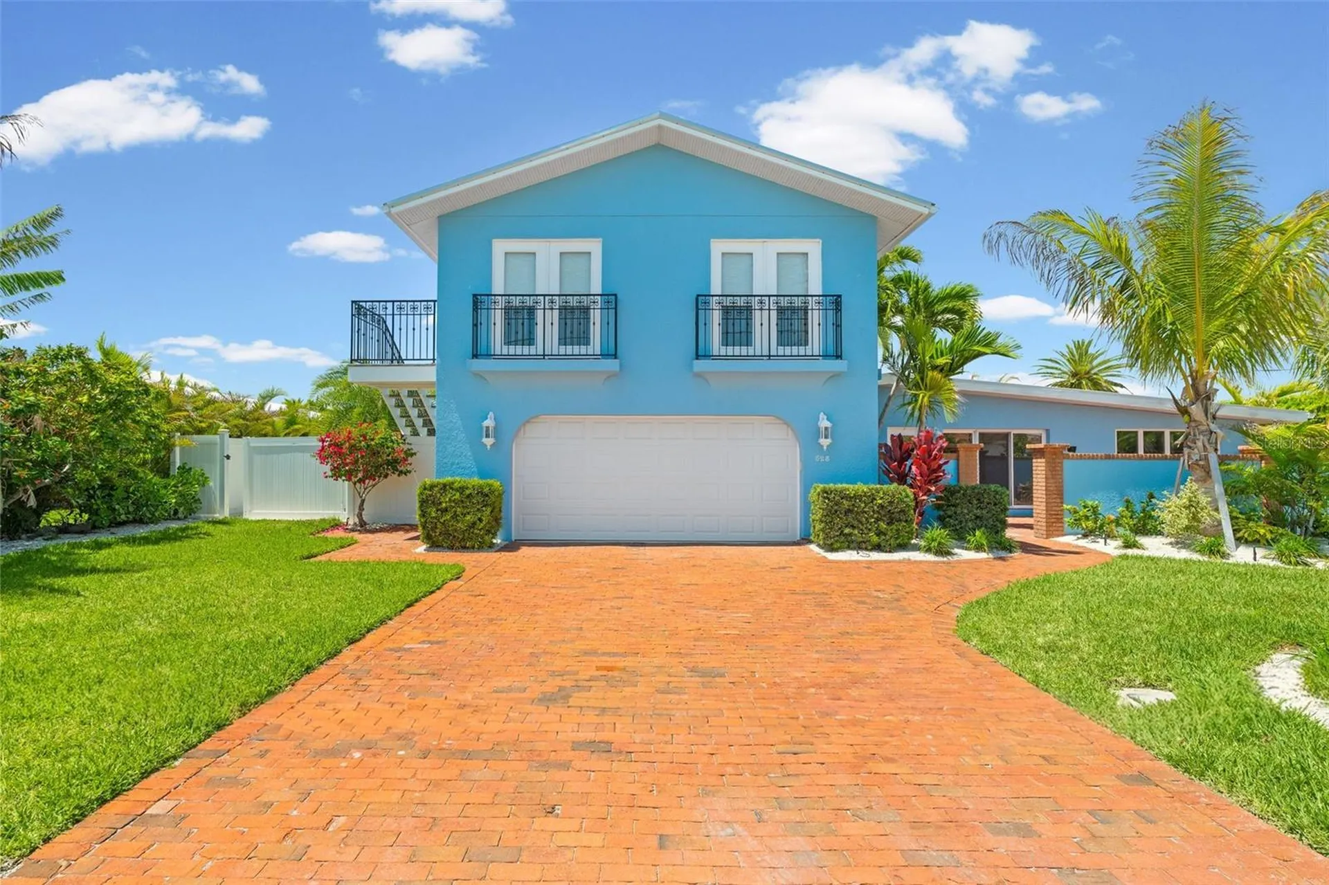 528 Key Royale Drive Holmes Beach FL 34217