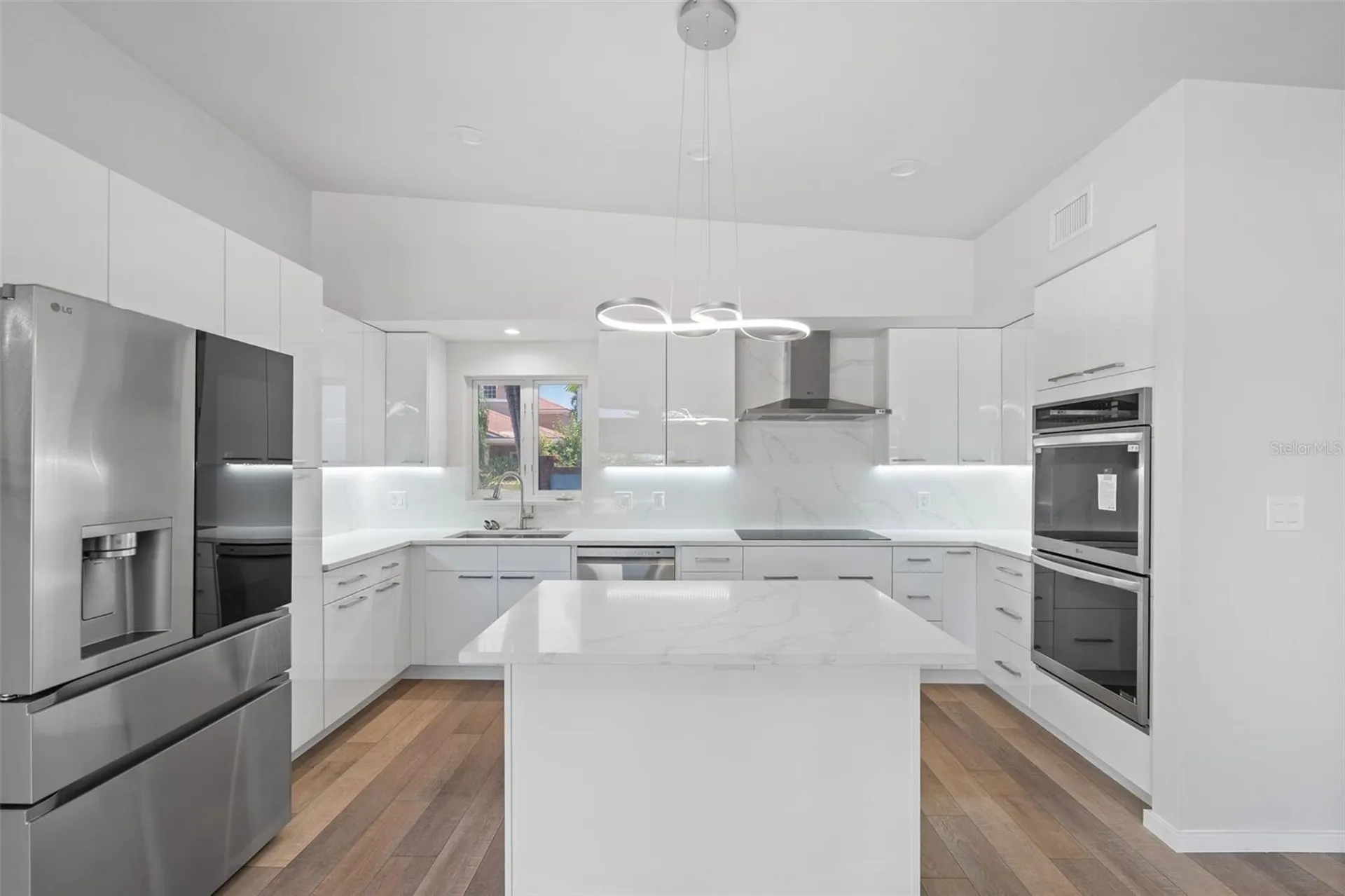 528 Key Royale Drive Holmes Beach FL 34217