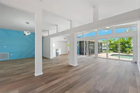 528 Key Royale Drive Holmes Beach FL 34217