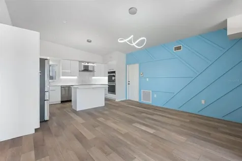 528 Key Royale Drive Holmes Beach FL 34217