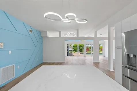 528 Key Royale Drive Holmes Beach FL 34217