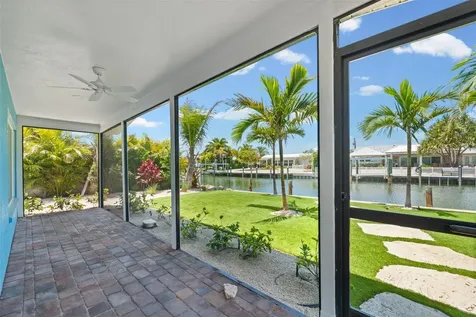 528 Key Royale Drive Holmes Beach FL 34217