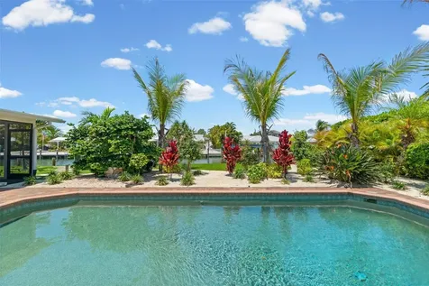 528 Key Royale Drive Holmes Beach FL 34217