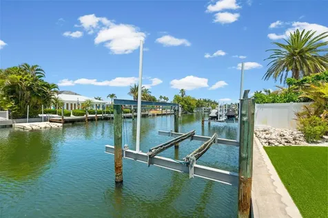 528 Key Royale Drive Holmes Beach FL 34217