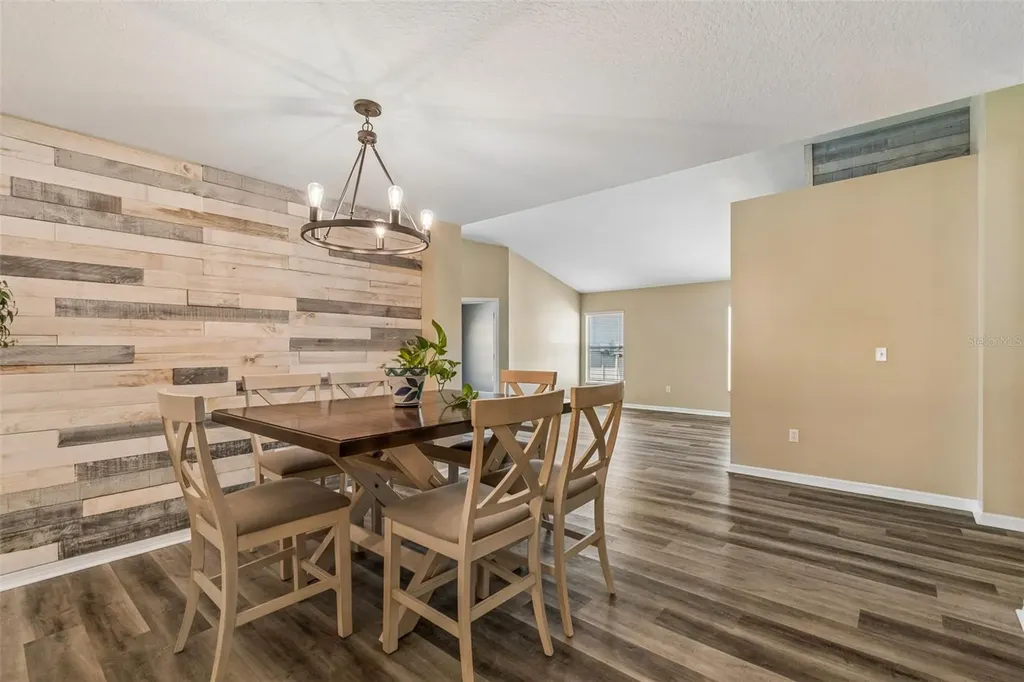 6736 Pine Springs Drive Wesley Chapel FL 33545