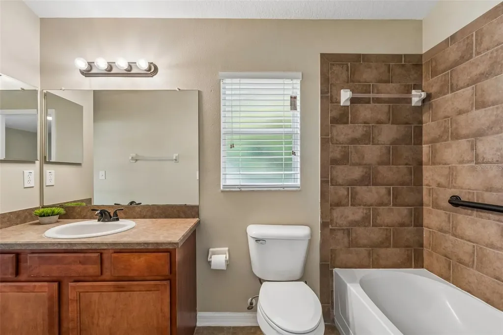 6736 Pine Springs Drive Wesley Chapel FL 33545