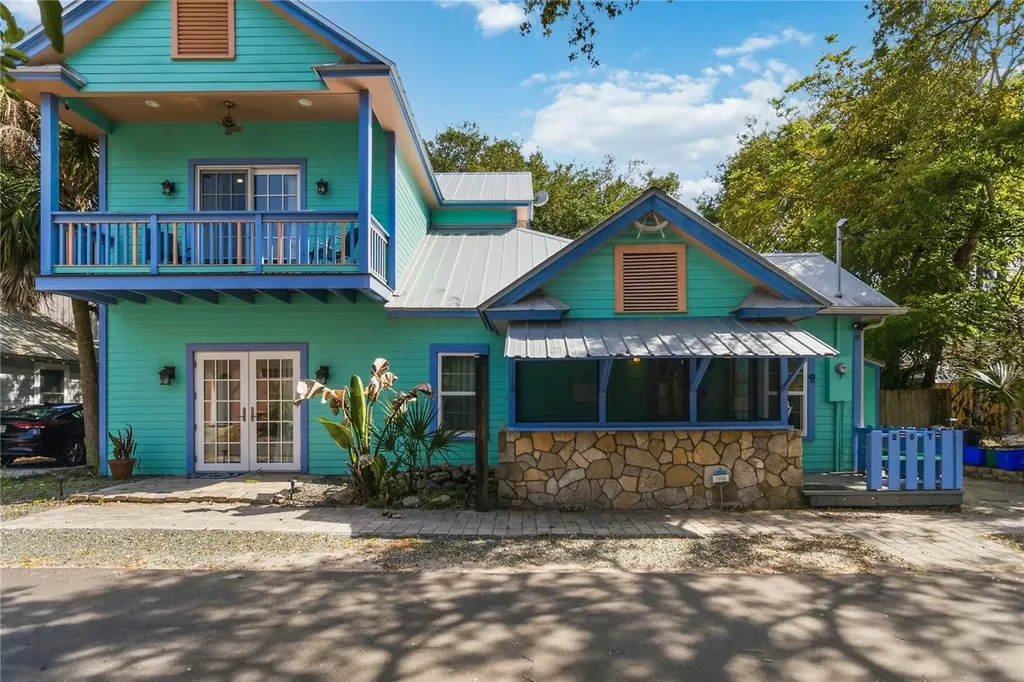 207 Esther Street New Smyrna Beach FL 32169