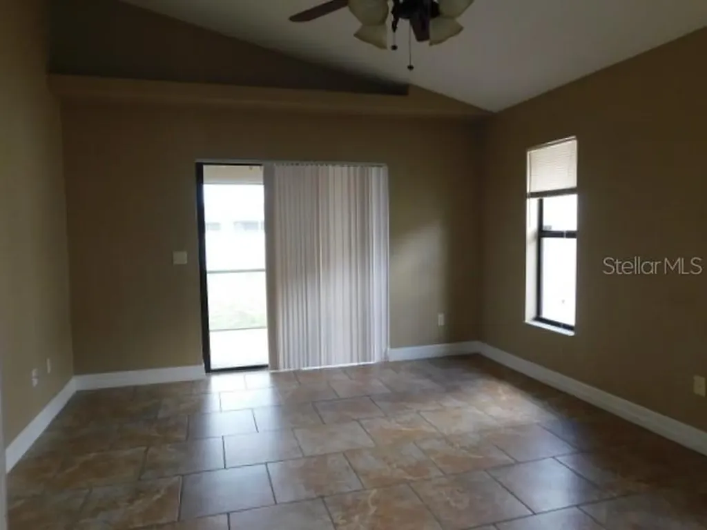 4322 SW 18th Place Cape Coral FL 33914