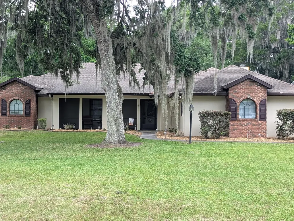 8930 SE 17th Court Ocala FL 34480
