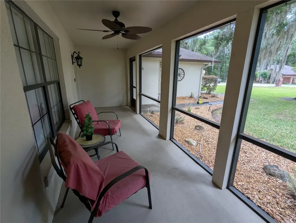 8930 SE 17th Court Ocala FL 34480