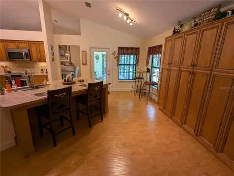 8930 SE 17th Court Ocala FL 34480