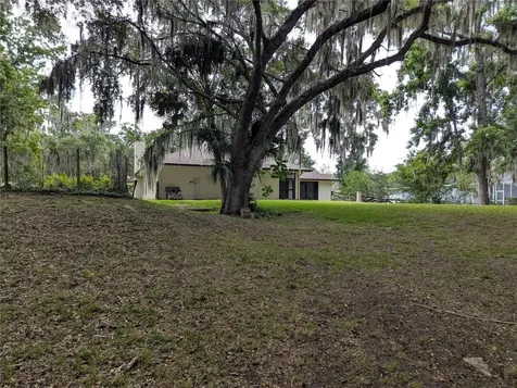 8930 SE 17th Court Ocala FL 34480