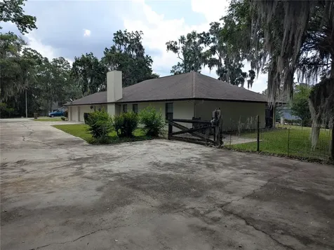 8930 SE 17th Court Ocala FL 34480