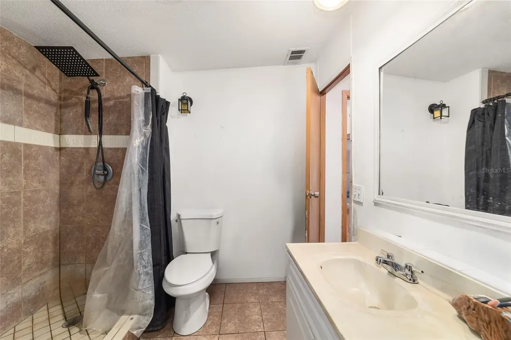19551 SE 42nd Place Morriston FL 32668