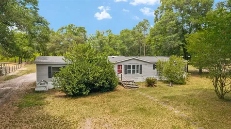 19551 SE 42nd Place Morriston FL 32668