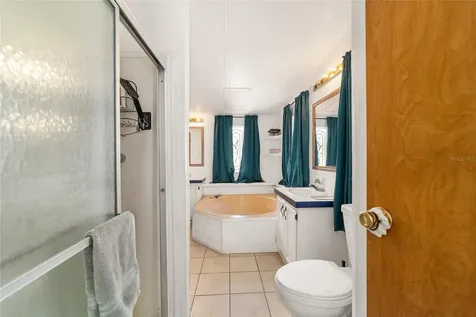 19551 SE 42nd Place Morriston FL 32668