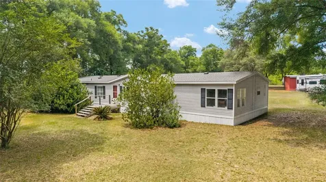 19551 SE 42nd Place Morriston FL 32668