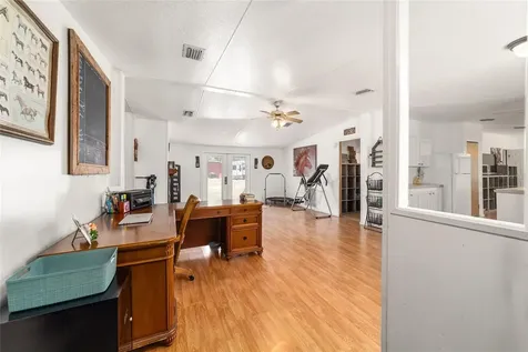 19551 SE 42nd Place Morriston FL 32668
