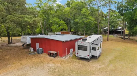 19551 SE 42nd Place Morriston FL 32668