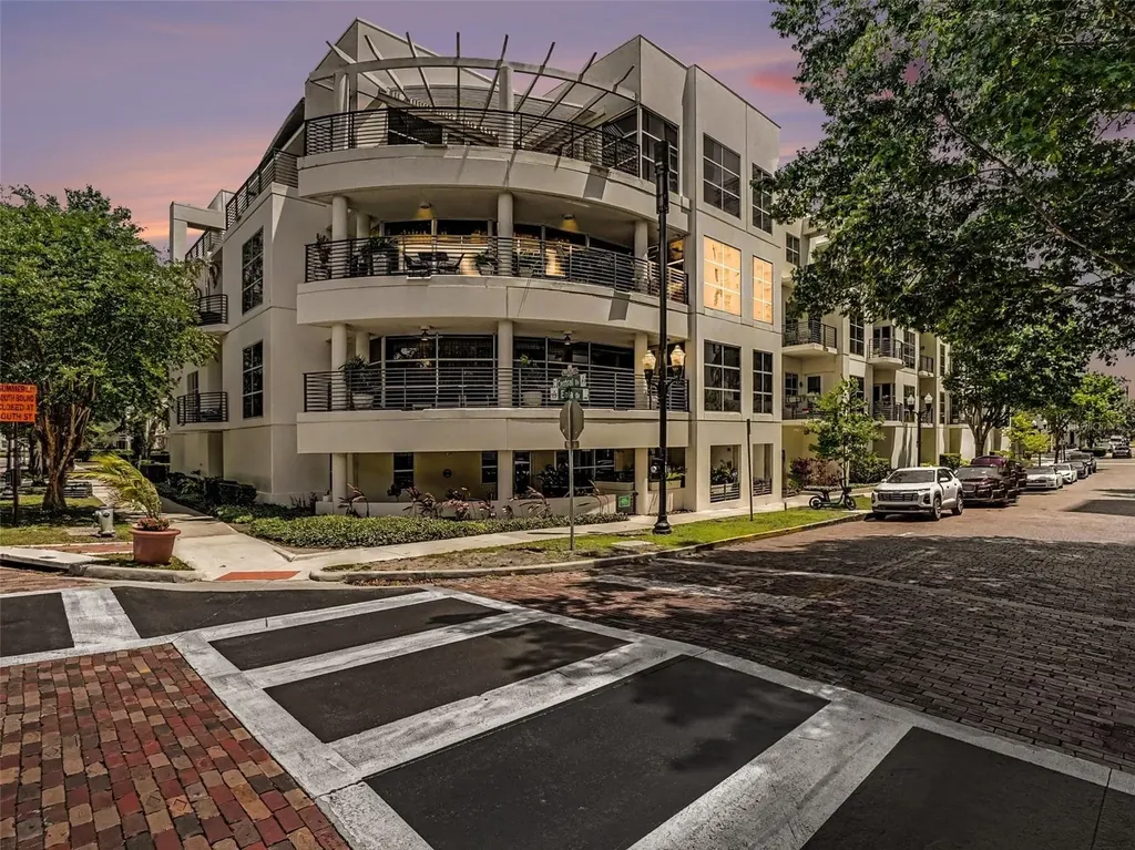 1 S Eola Drive Orlando FL 32801