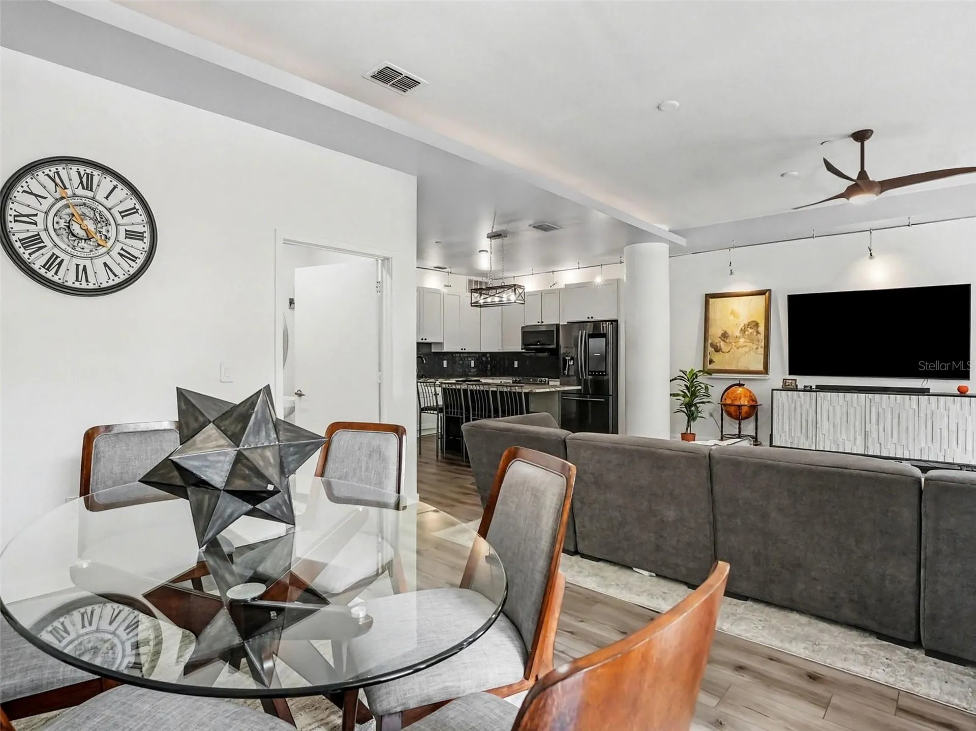 1 S Eola Drive Orlando FL 32801