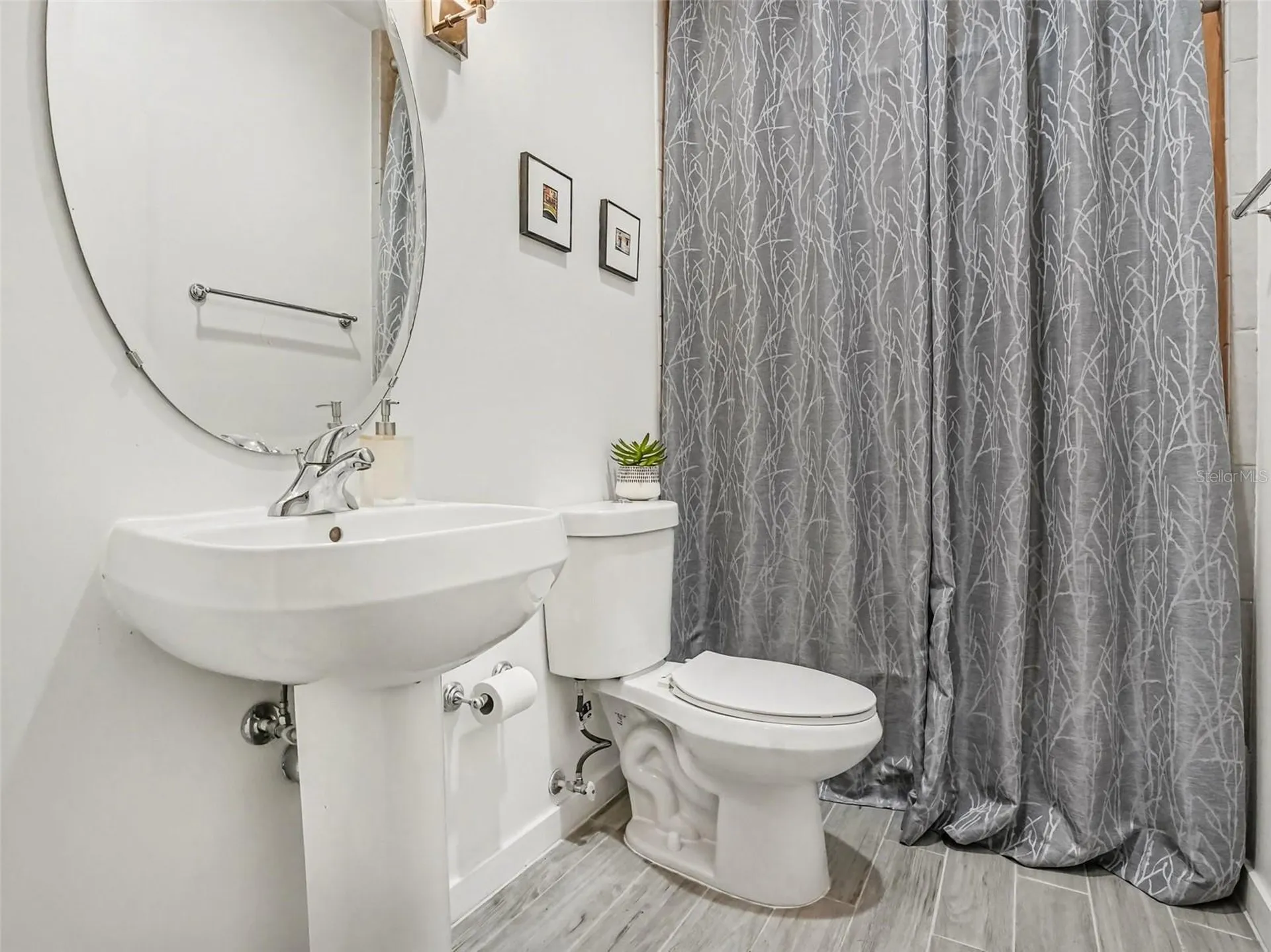 1 S Eola Drive Orlando FL 32801