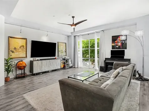1 S Eola Drive Orlando FL 32801