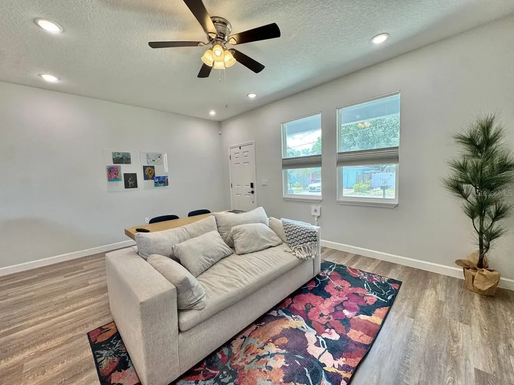 4409 N 36th Street Tampa FL 33610