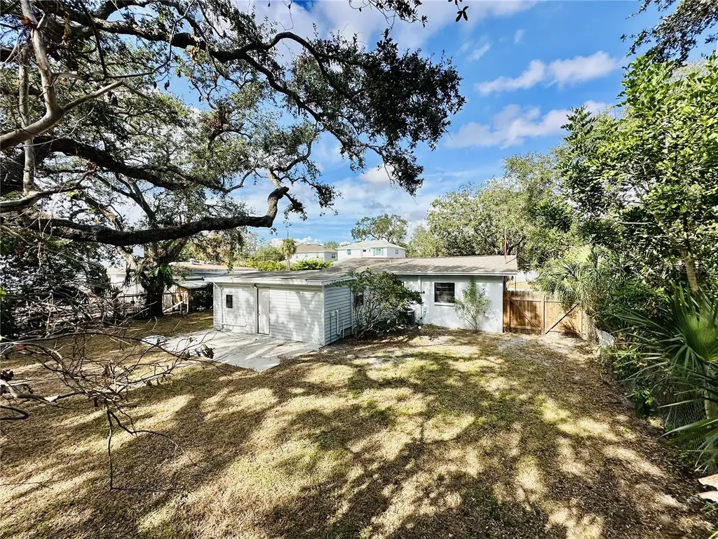 2928 W Elrod Avenue Tampa FL 33611