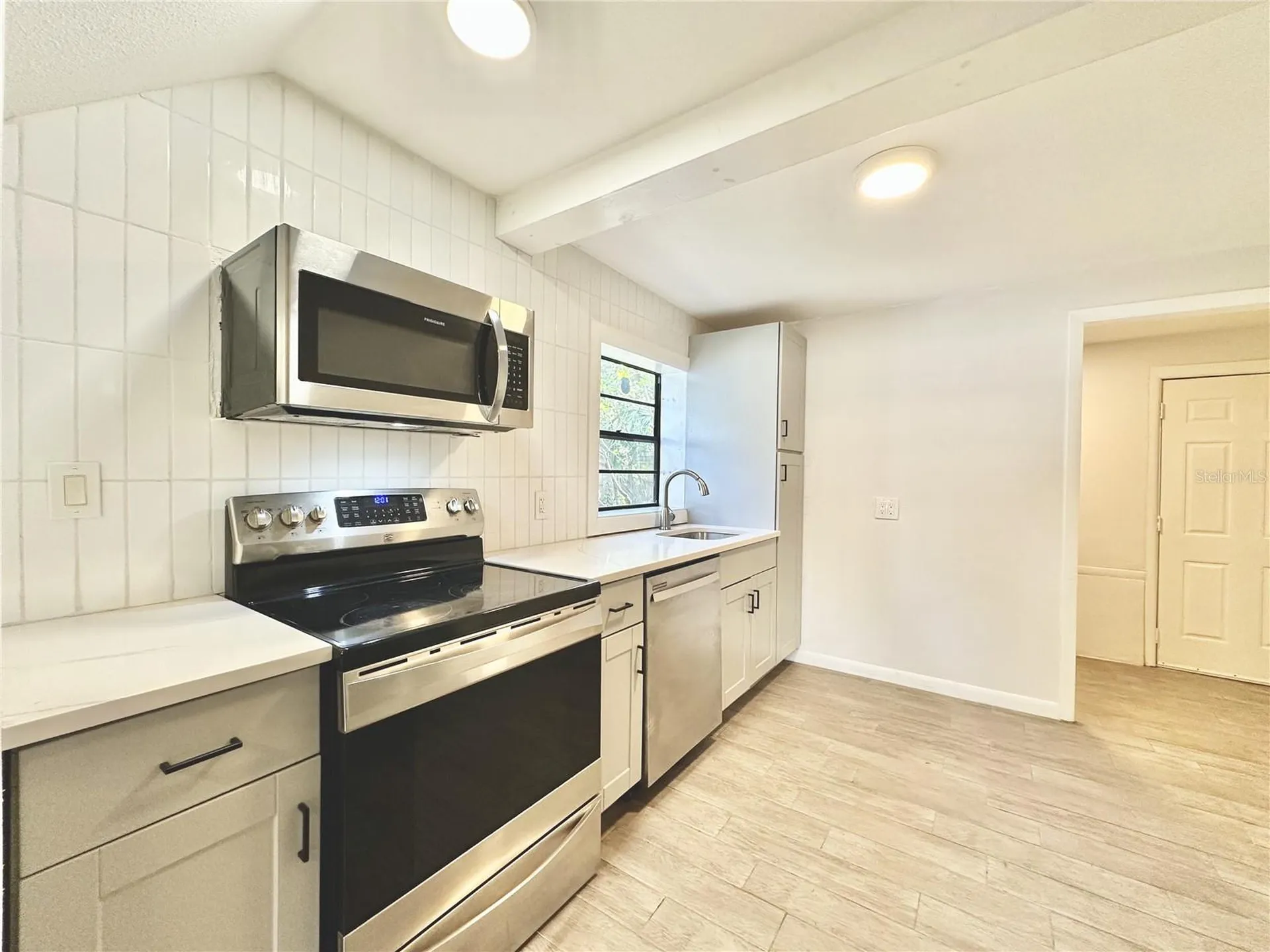 2928 W Elrod Avenue Tampa FL 33611