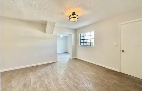 2928 W Elrod Avenue Tampa FL 33611