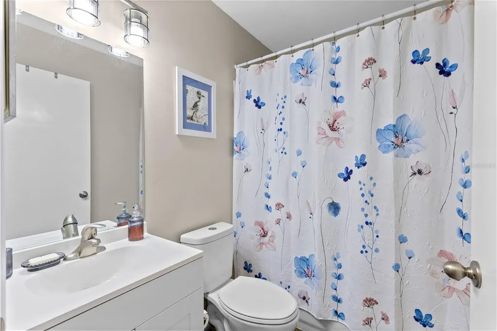 1098 Lamplighter Avenue Deltona FL 32725
