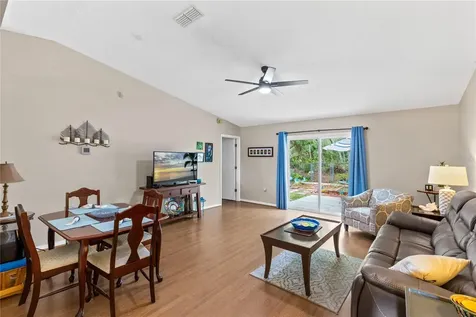 1098 Lamplighter Avenue Deltona FL 32725