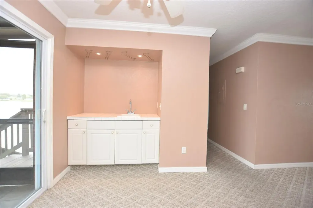 1920 E Edgewood Drive Lakeland FL 33803