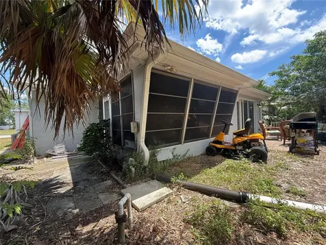 3415 Overland Drive Holiday FL 34691