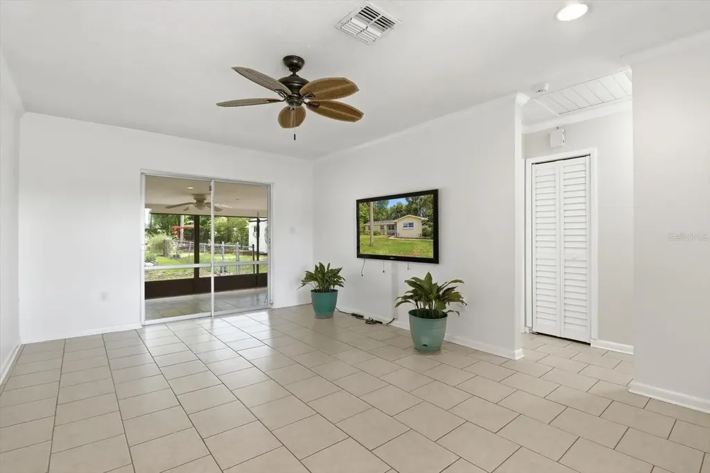 1510 NW 22nd Street Crystal River FL 34428