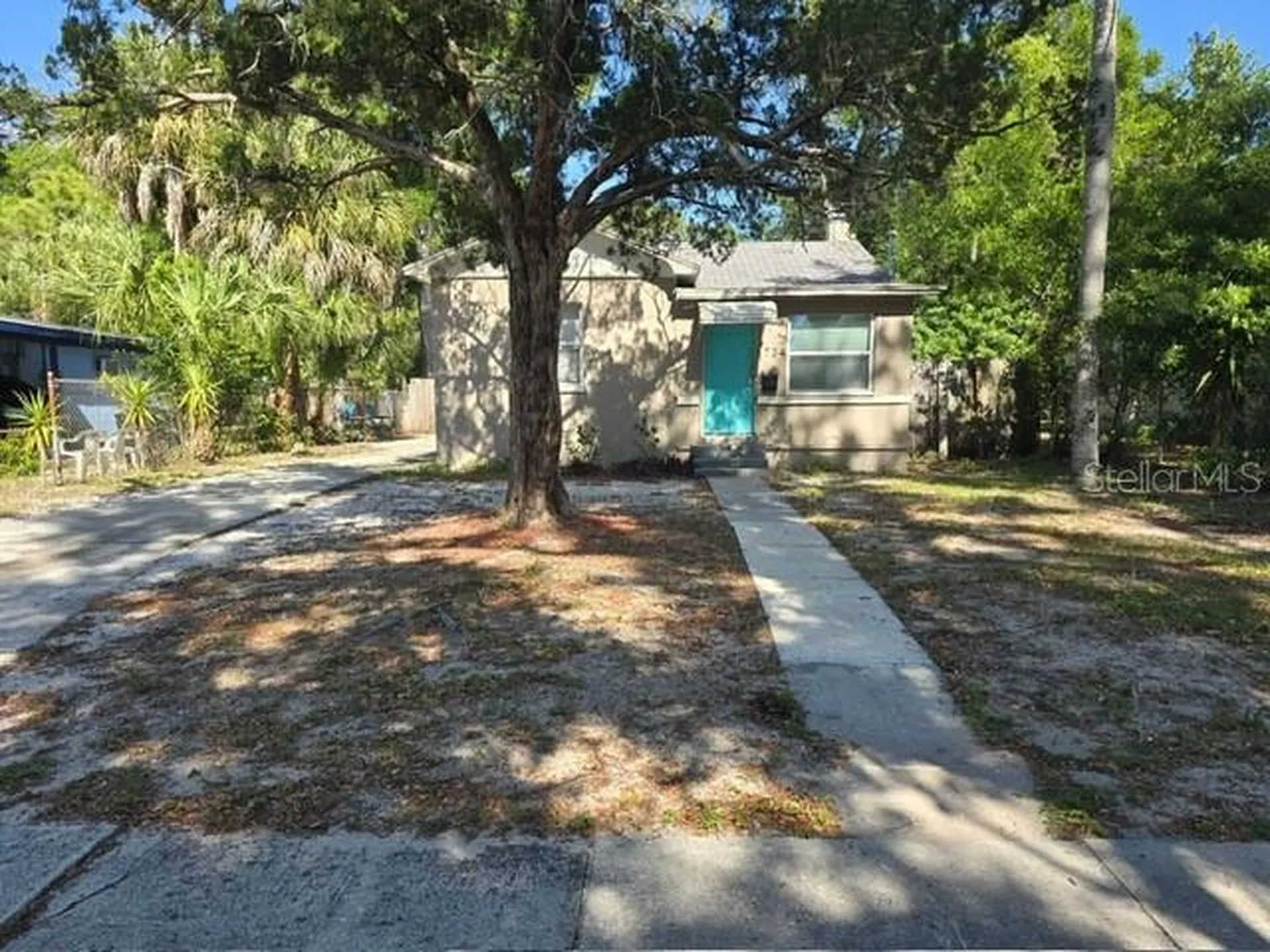 1734 39th Street S St Petersburg FL 33711