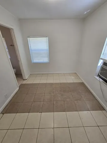 1734 39th Street S St Petersburg FL 33711