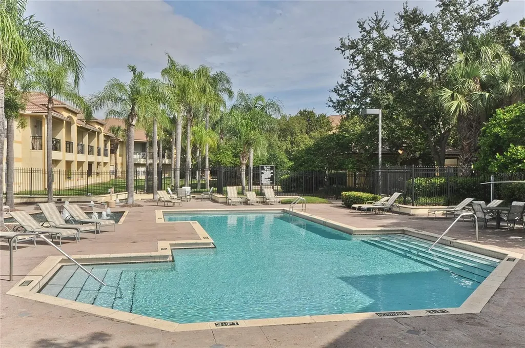 609 Tropical Breeze Way Tampa FL 33602